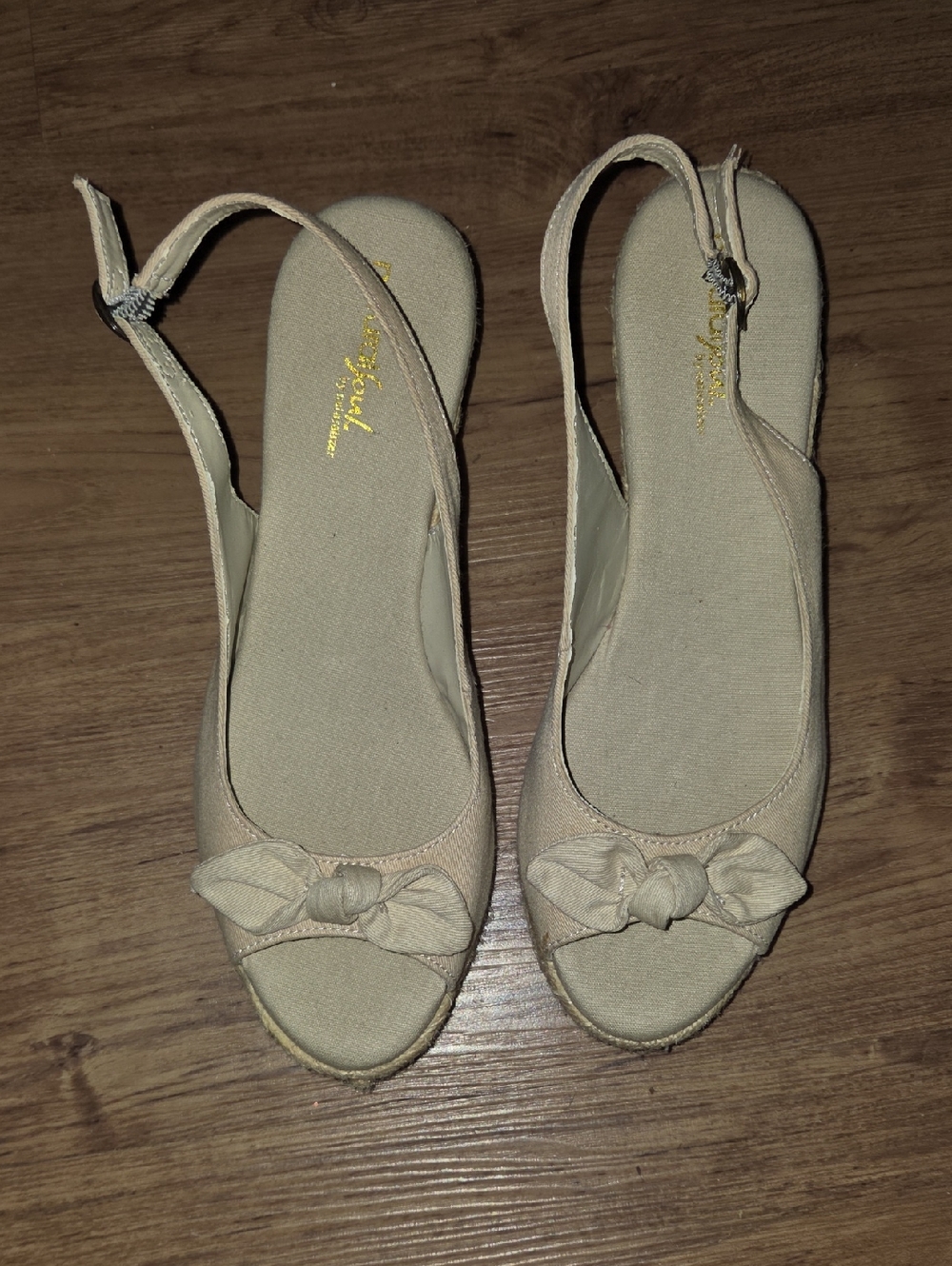 Bass Neutral Beige Peep-Toe Wedge Slingbacks with Bow Accent